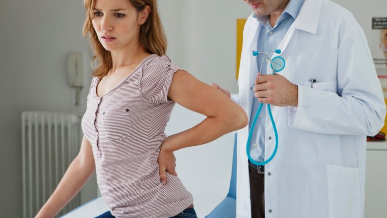 Lumbalgia: causas, síntomas y tratamiento del dolor lumbar