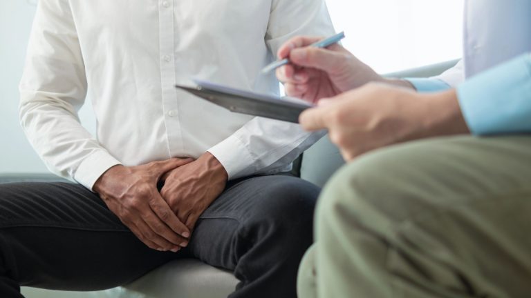Cáncer de testículo | Síntomas y causas