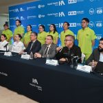 Directivos del Hospital Angeles Acoxpa y de OMDAI durante rueda de prensa, anunciando al hospital como sede oficial del Gran Premio de México de la Fórmula 1.