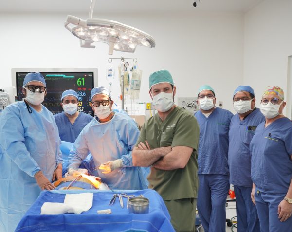 1a revascularización coronaria híbrida con cirugía robótica