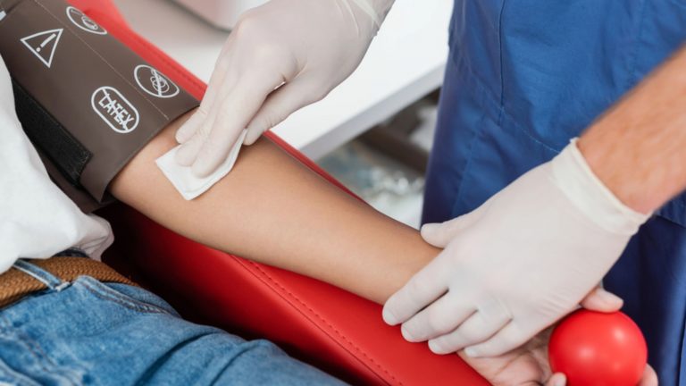 Diferencia entre donar sangre, plaquetas y plasma